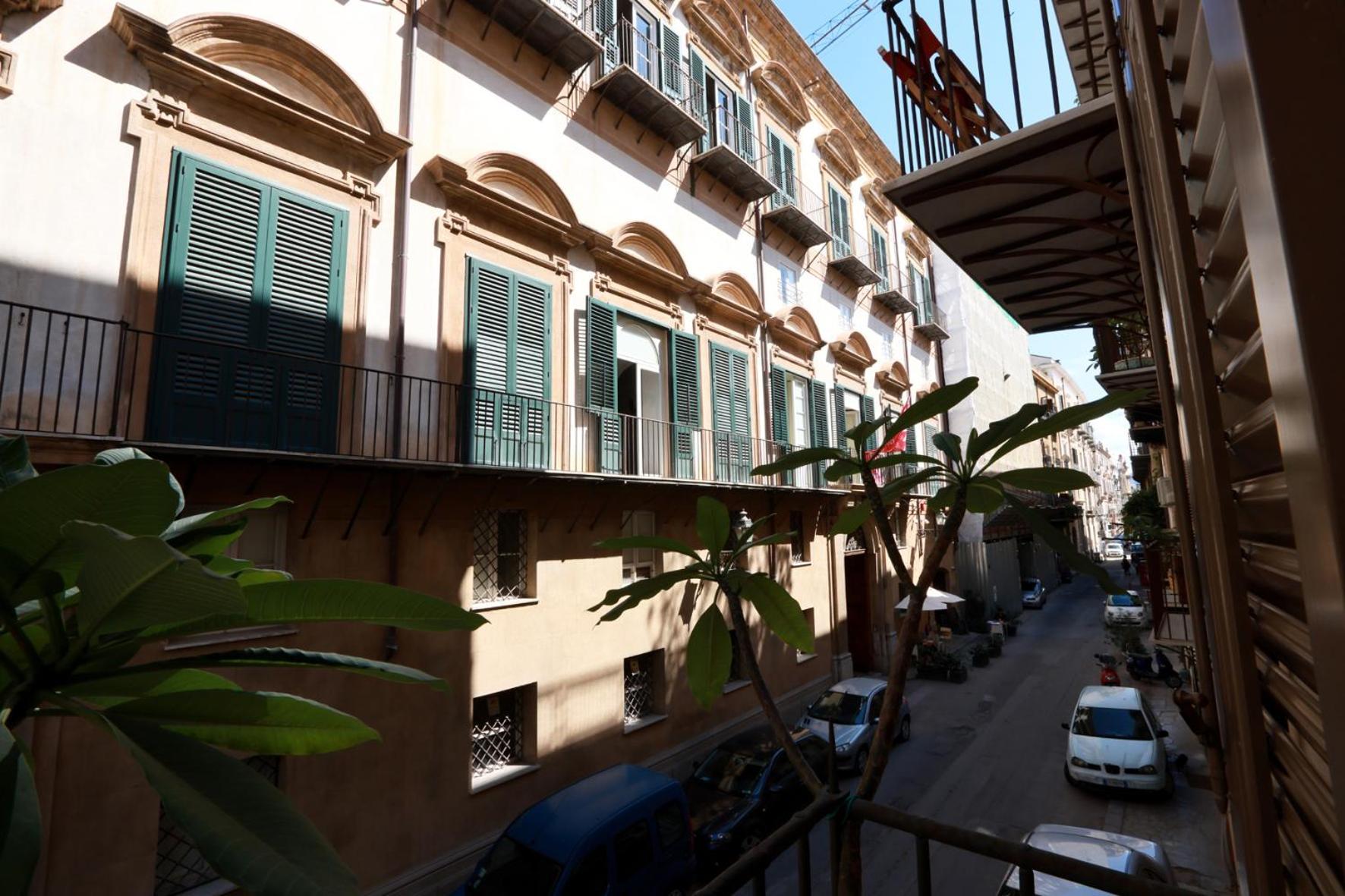 Oasi Porta Felice Apartment Palermo Exterior photo